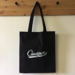 personnalisation tote bag noir pour Chevignon