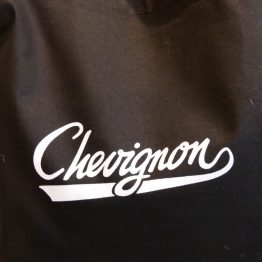 tote bag noir personnalisé avec logo Chevignon